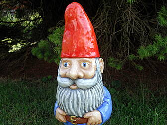 Foo Fighters say NO to gnomes 